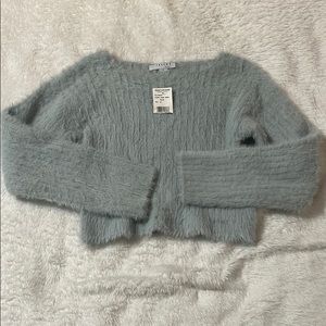 Discovery sweater